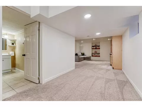16749 E Hialeah Ave, Centennial, CO 80015 photo 39