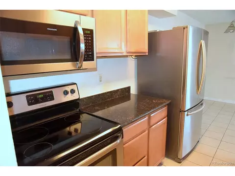 309 E Highline Cir #201, Centennial, CO 80122 photo 5