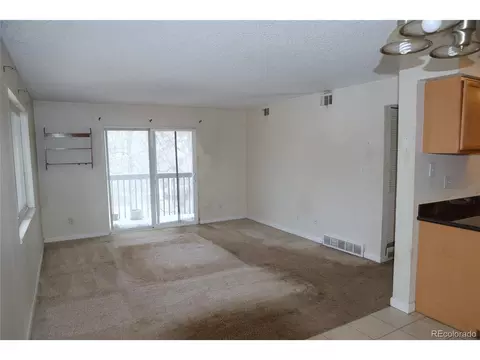 309 E Highline Cir #201, Centennial, CO 80122 photo 6
