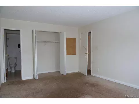 309 E Highline Cir #201, Centennial, CO 80122 photo 8