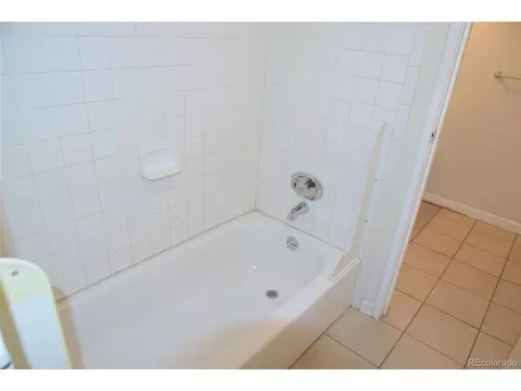309 E Highline Cir #201, Centennial, CO 80122 photo 11