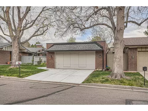 178 S Vance Ct, Lakewood, CO 80226