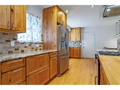 932 Fraser St, Aurora, CO 80011 photo 12