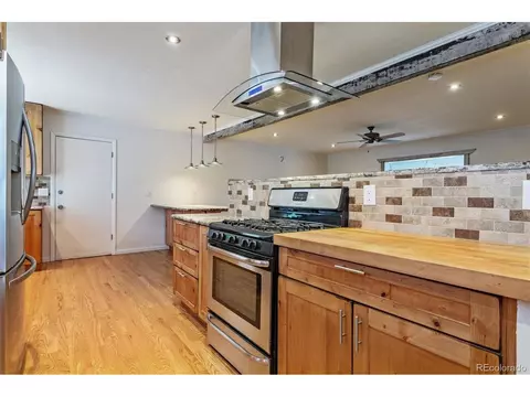 932 Fraser St, Aurora, CO 80011 photo 11