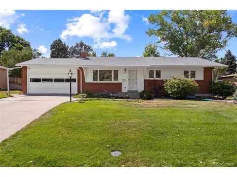 621 S Taft St, Lakewood, CO 80228
