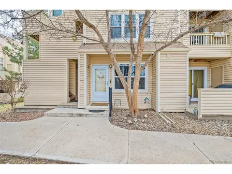 979 S Miller St #102, Lakewood, CO 80226