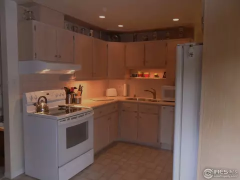 11895 Flatiron Dr, Lafayette, CO 80026 photo 6
