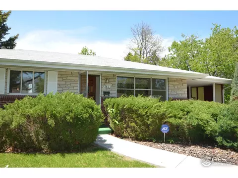 361 Lansing St, Aurora, CO 80010 photo 2