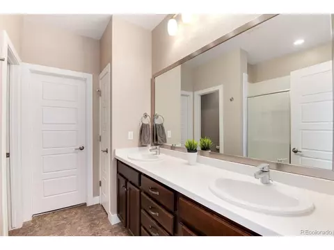 10860 E 26th Ave, Aurora, CO 80010 photo 18