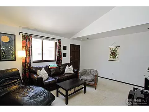 1597 Macarthur Dr, Boulder, CO 80303 photo 9