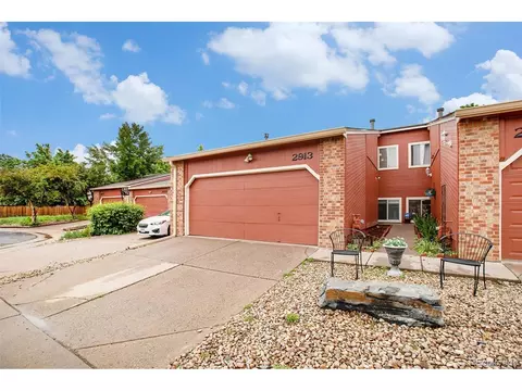 2913 W Bryant Cir, Littleton, CO 80120