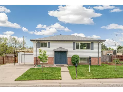 4932 W 61st Ave, Arvada, CO 80003