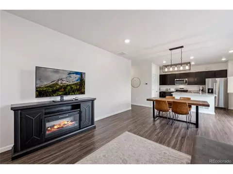 27215 E Bayaud Ave, Aurora, CO 80018 photo 4