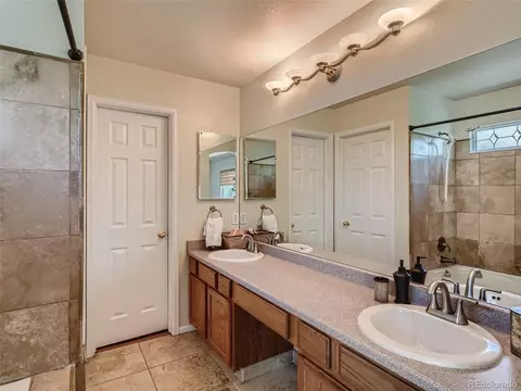 Bath - 19117 E Harvard Dr, Aurora, CO 80013 photo 1 of 3