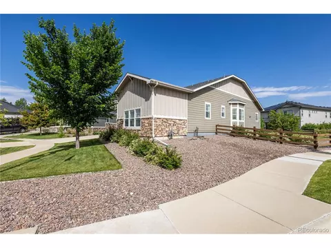 26722 E Peakview Pl, Aurora, CO 80016 photo 3