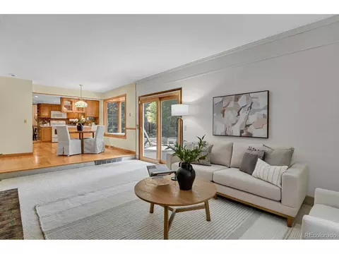8277 Teller Ct, Arvada, CO 80003 photo 4