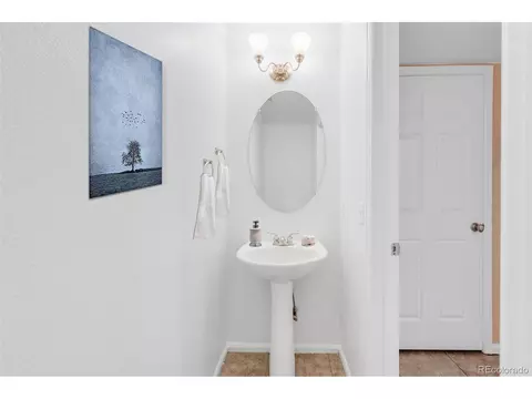 21580 E 40th Pl, Denver, CO 80249 photo 8