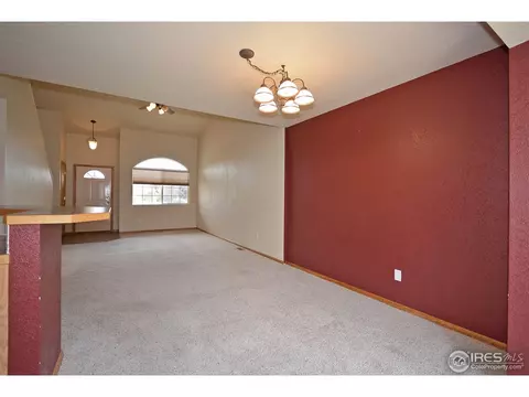 827 Bluegrass Way, Windsor, CO 80550 photo 4