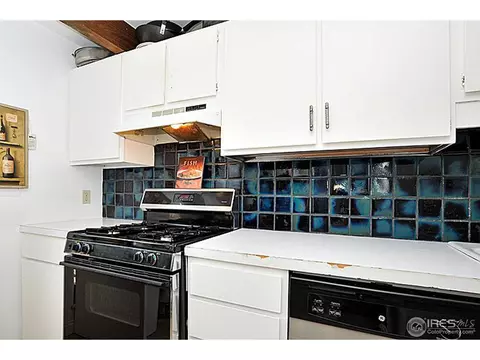 1275 Bear Mountain Dr #D, Boulder, CO 80305 photo 4