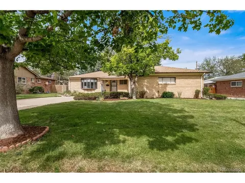 341 Newark St, Aurora, CO 80010