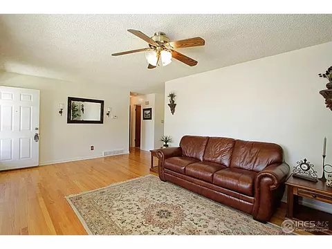 981 W 79th Pl, Denver, CO 80221 photo 6
