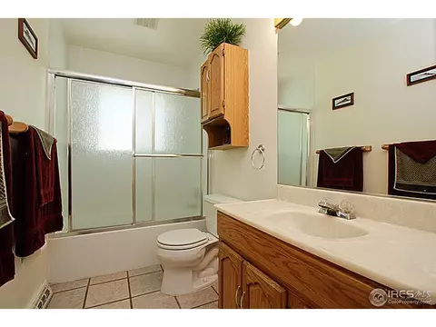 981 W 79th Pl, Denver, CO 80221 photo 15