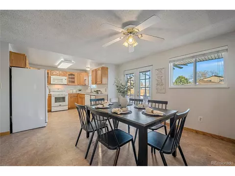 8594 Gray Ct, Arvada, CO 80003 photo 6