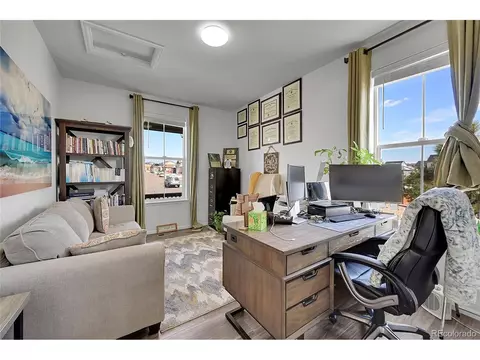 21498 E Stanford Dr, Aurora, CO 80015 photo 3