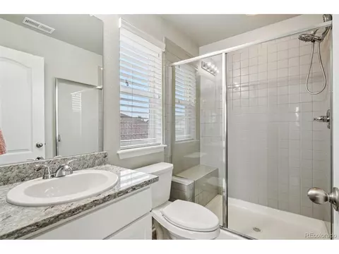 Bath - 6520 Empire Ave, Frederick, CO 80516 photo 3 of 5