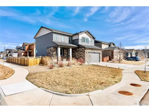 19811 E 60th Dr, Aurora, CO 80019 photo 2