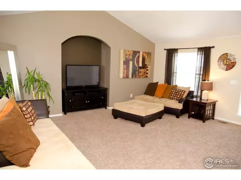 5807 Pinot St, Greeley, CO 80634 photo 3