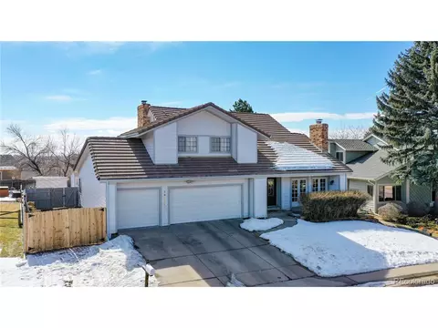 18020 E Berry Dr, Centennial, CO 80015 photo 1