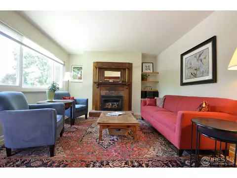 663 Hartford Dr, Boulder, CO 80305 photo 2