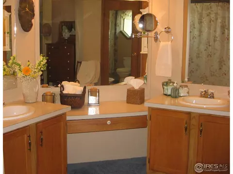 425 E County Road 8, Berthoud, CO 80513 photo 12