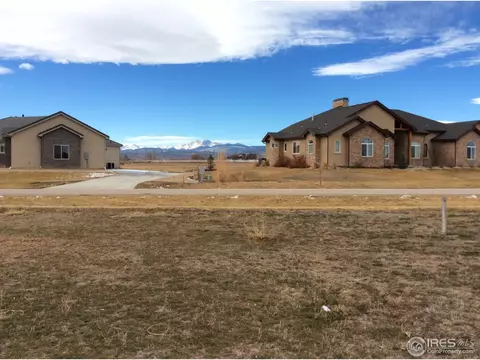 910 Berthoud Peak Dr, Berthoud, CO 80513 photo 1