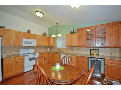 1123 E 25th St Ln, Greeley, CO 80631 photo 7