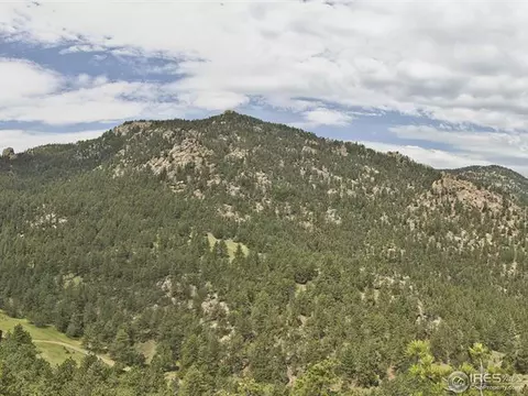 13906 N Saint Vrain Dr, Lyons, CO 80540 photo 2