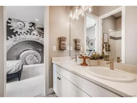 Bath - 6229 Juniper Dr, Thornton, CO 80602 photo 4 of 4