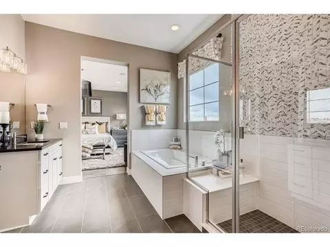 Bath - 6229 Juniper Dr, Thornton, CO 80602 photo 1 of 4