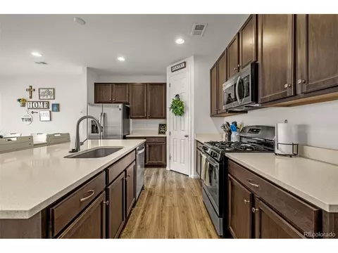 Kitchen - 12828 Stone Valley Dr, Peyton, CO 80831 photo 4 of 5