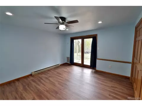 Bedroom - 27888 Pine Grove Trl, Conifer, CO 80433 photo 4 of 4