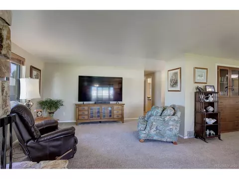 940 Bruce Dr, Berthoud, CO 80513 photo 5