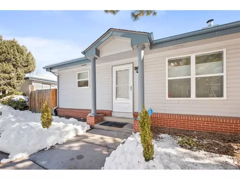625 S Depew St #G, Lakewood, CO 80226