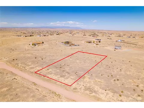 1885 E Frying Pan Dr, Pueblo, CO 81007