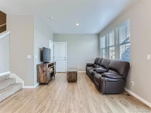 21813 E 8th Ave, Aurora, CO 80018 photo 4