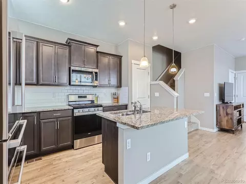21813 E 8th Ave, Aurora, CO 80018 photo 8