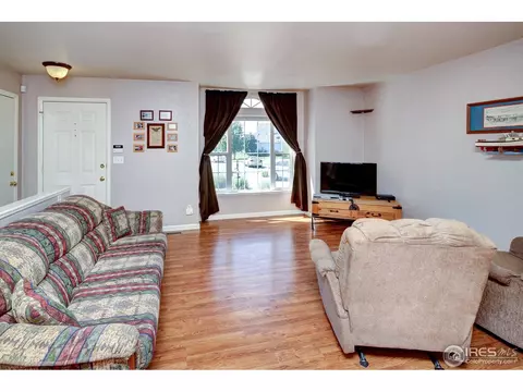 3201 Dickson Ct, Evans, CO 80620 photo 4