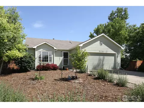 3201 Dickson Ct, Evans, CO 80620 photo 1