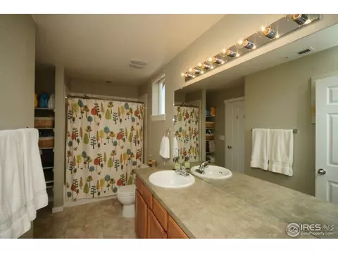 10301 E 26th Ave, Denver, CO 80238 photo 2
