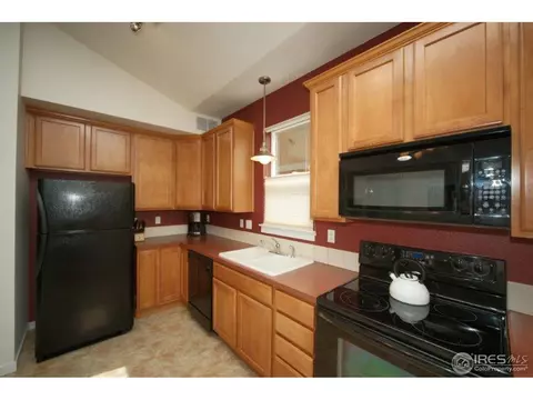 10301 E 26th Ave, Denver, CO 80238 photo 12